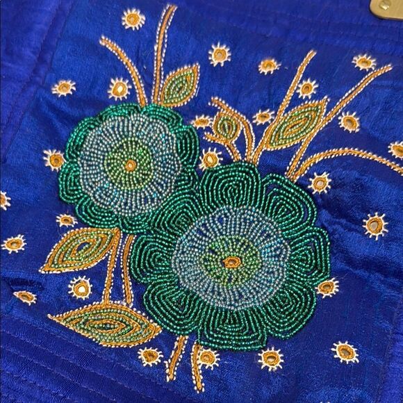 Vibrant Blue and Green Embroidered Crossbody Bag - Picture 4 of 8